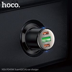 Hoco NZ6 PD 45W Chargeur de voiture à 3 ports (2x USB-C / 1x USB-A), noir